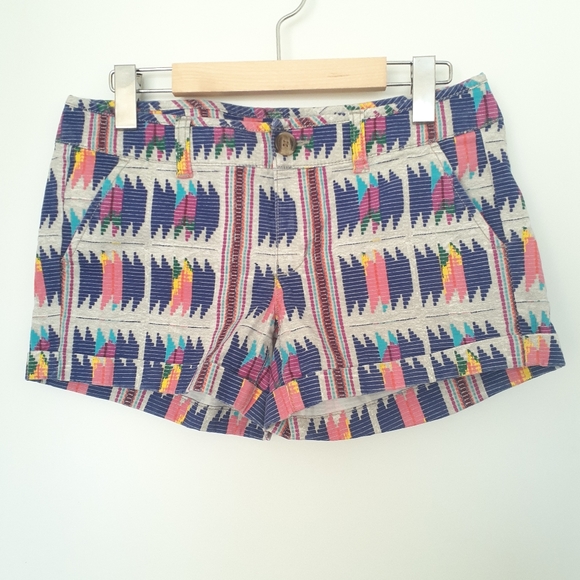 American Eagle Outfitters Aztek Shorts - Picture 2 of 4